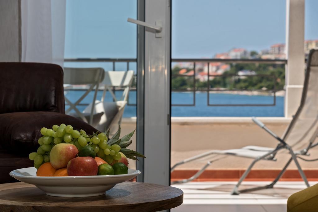 Apartman Roza 로고즈니차 외부 사진