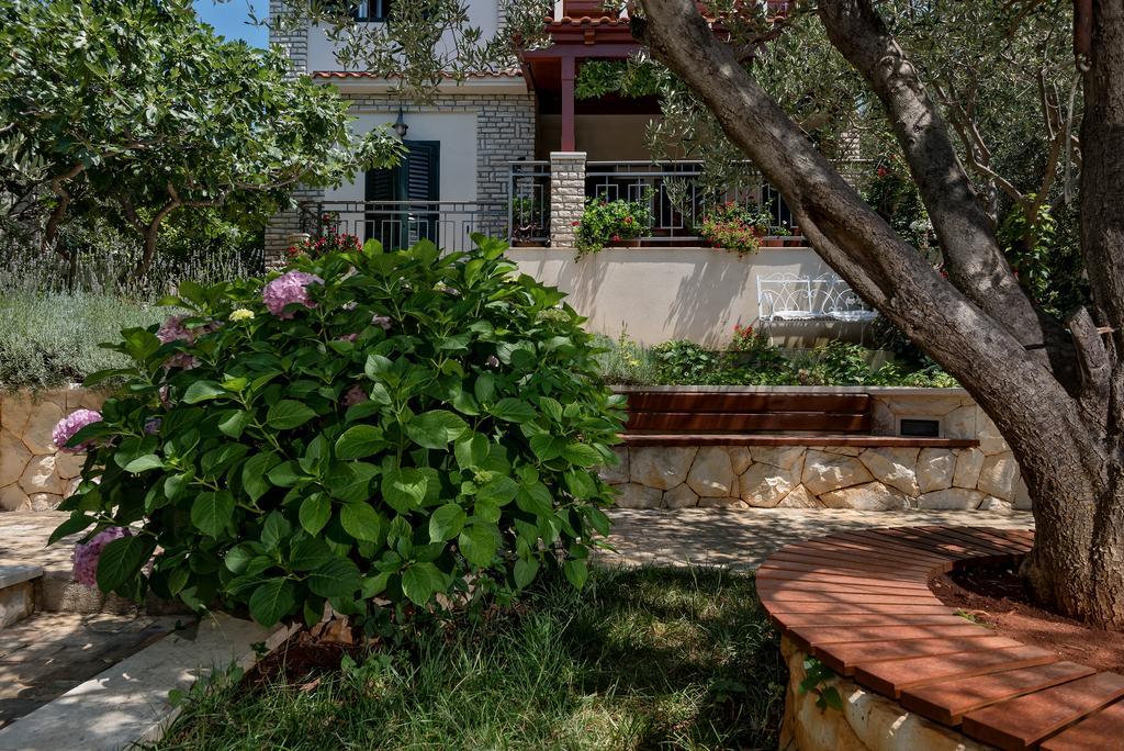Apartman Roza 로고즈니차 외부 사진