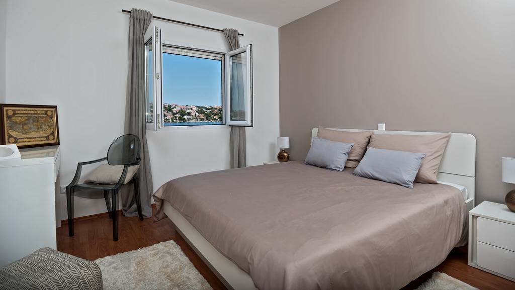 Apartman Roza 로고즈니차 외부 사진